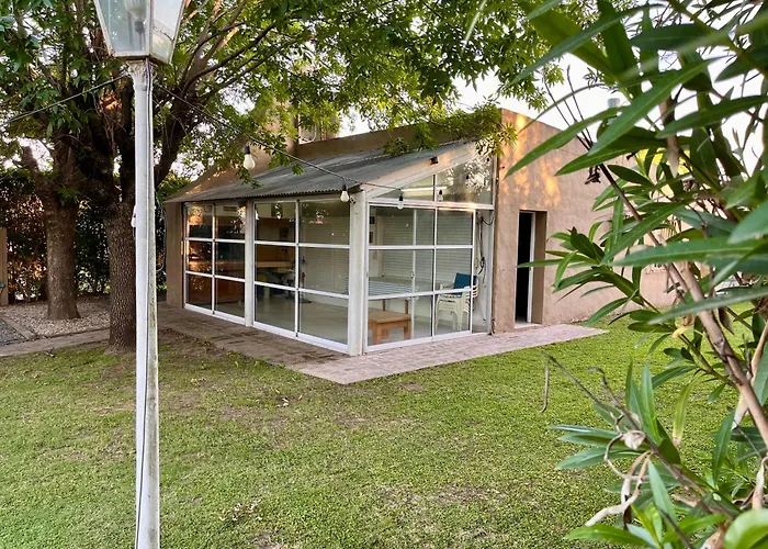 Quinta A Metros Del Parque Municipal Y La Antigua Pulperia