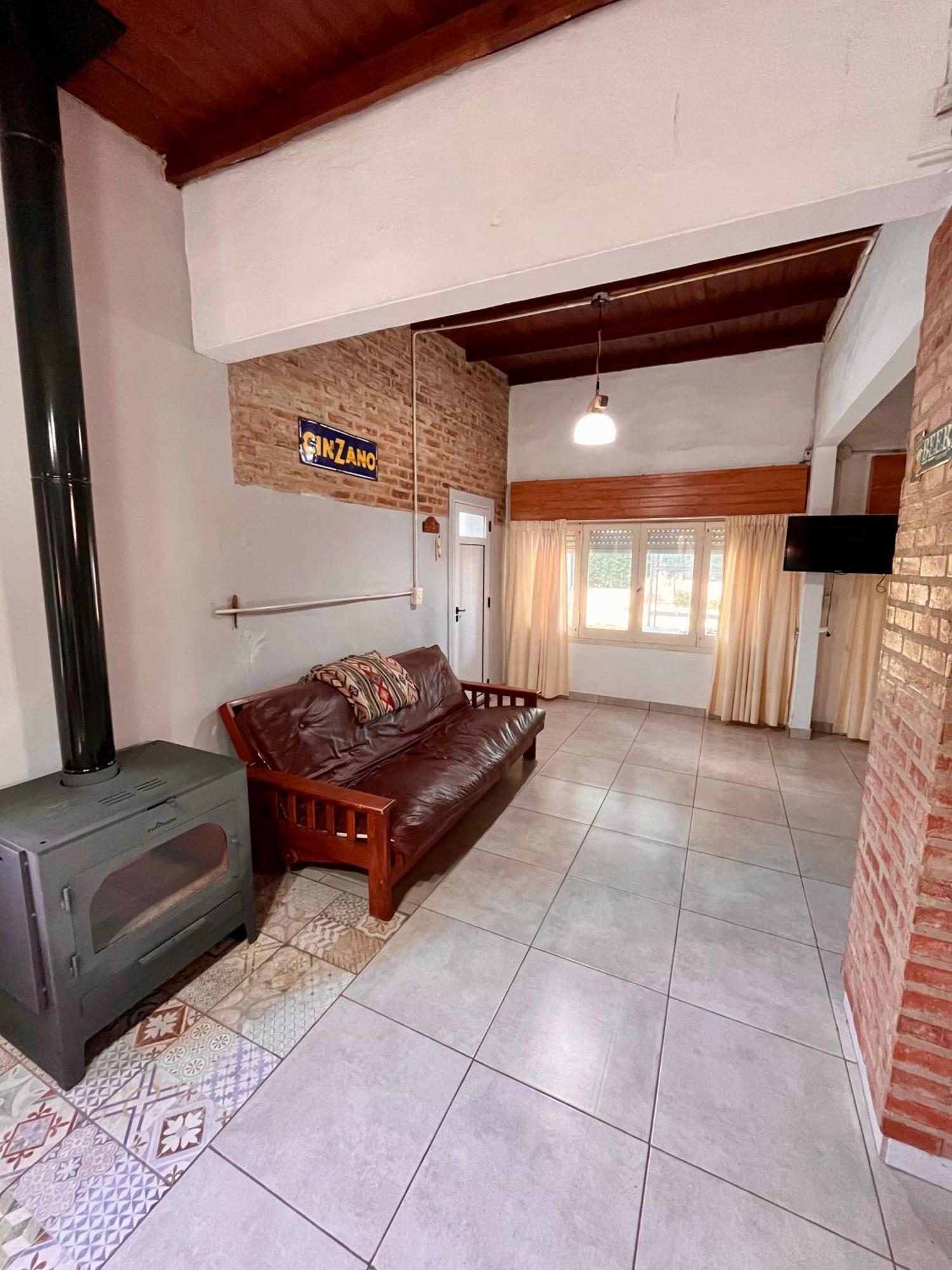 Quinta A Metros Del Parque Municipal Y La Antigua Pulperia Holiday home